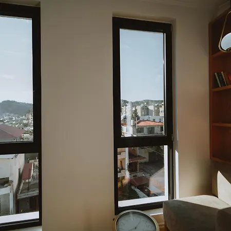 Apartment B & D